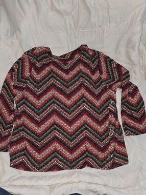 N Touch Women's Chevron Knit Long-Sleeve Top in Burgundy and Black 2X